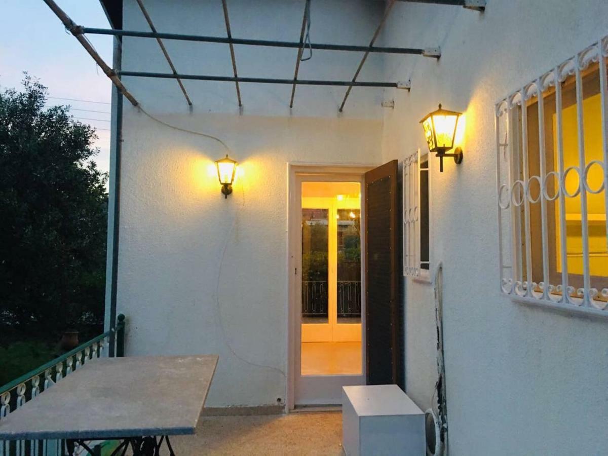 Angela Seaside Summer House Dhílesi Екстериор снимка
